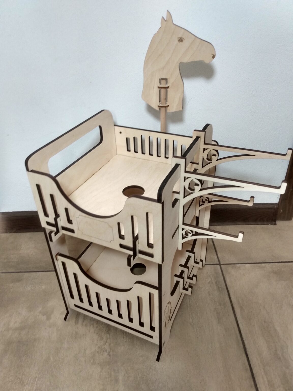 Hobby Horse stajnia stable stojak 1 HH laserprojekt.tech by Balsa
